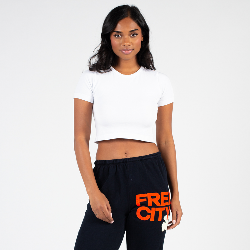 10% OFF DRESSES & ACCESSORIES