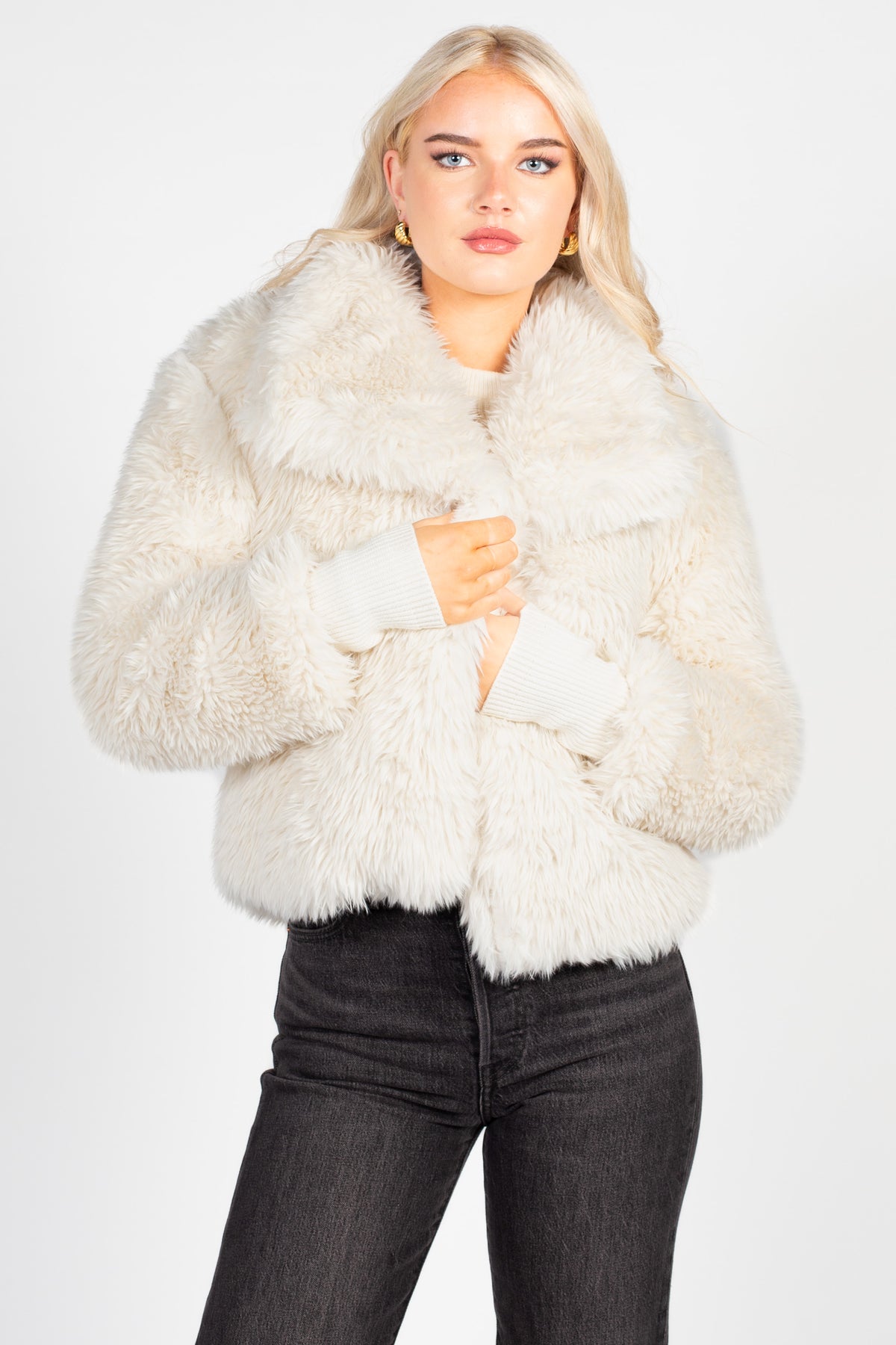 Iryna Collared Faux Fur Shaggy Jacket