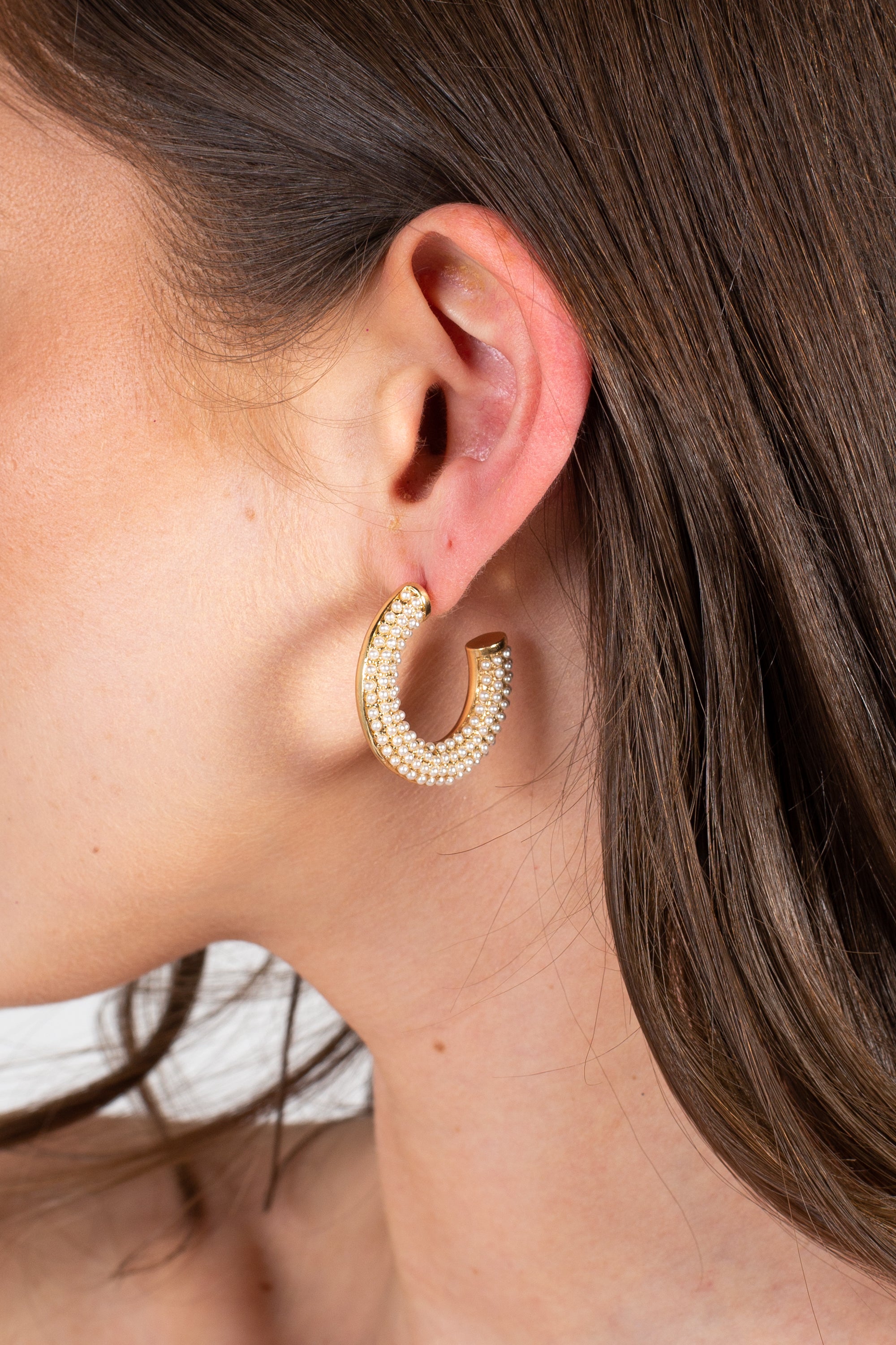 One for All Pearl Hoop Earrings – honey